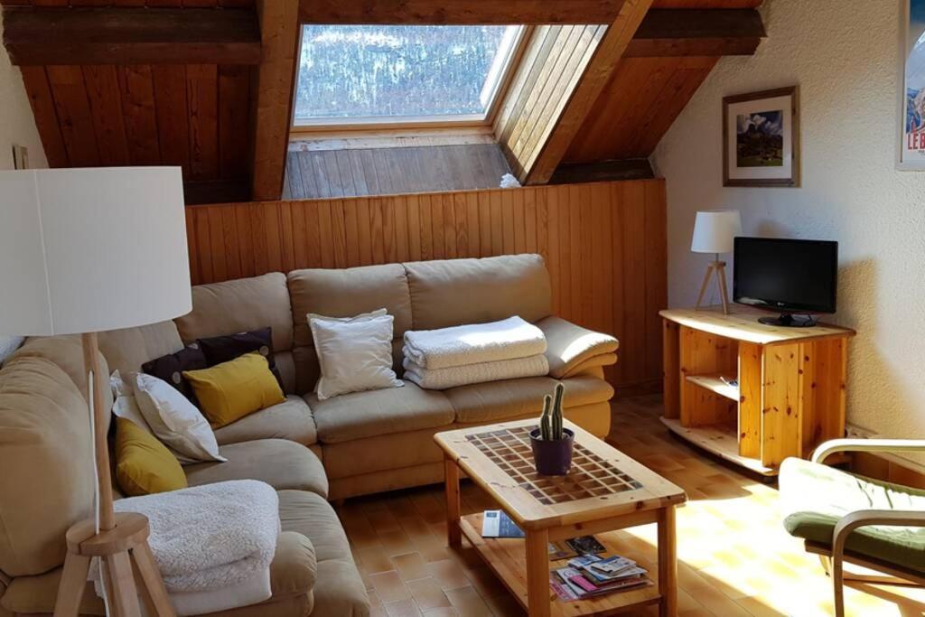 APPARTEMENT T3 60M2 à Briançon dans résidence calme avec 7 couchages Extérieur photo