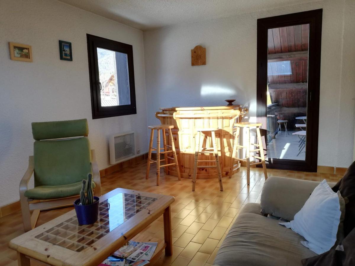 APPARTEMENT T3 60M2 à Briançon dans résidence calme avec 7 couchages Extérieur photo