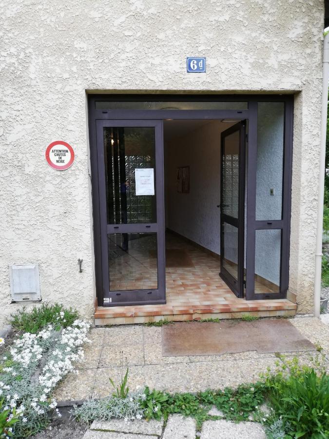 APPARTEMENT T3 60M2 à Briançon dans résidence calme avec 7 couchages Extérieur photo