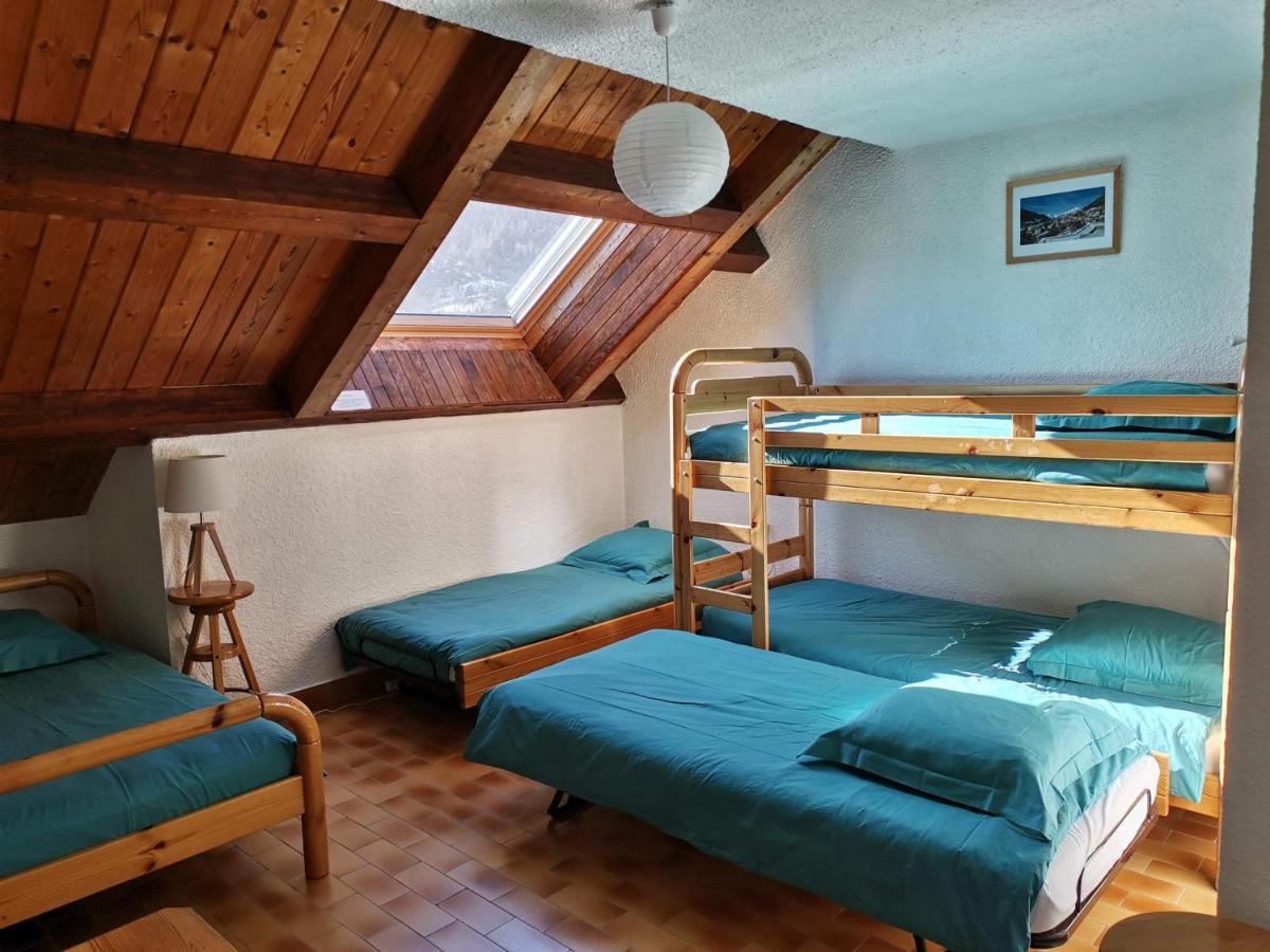 APPARTEMENT T3 60M2 à Briançon dans résidence calme avec 7 couchages Extérieur photo